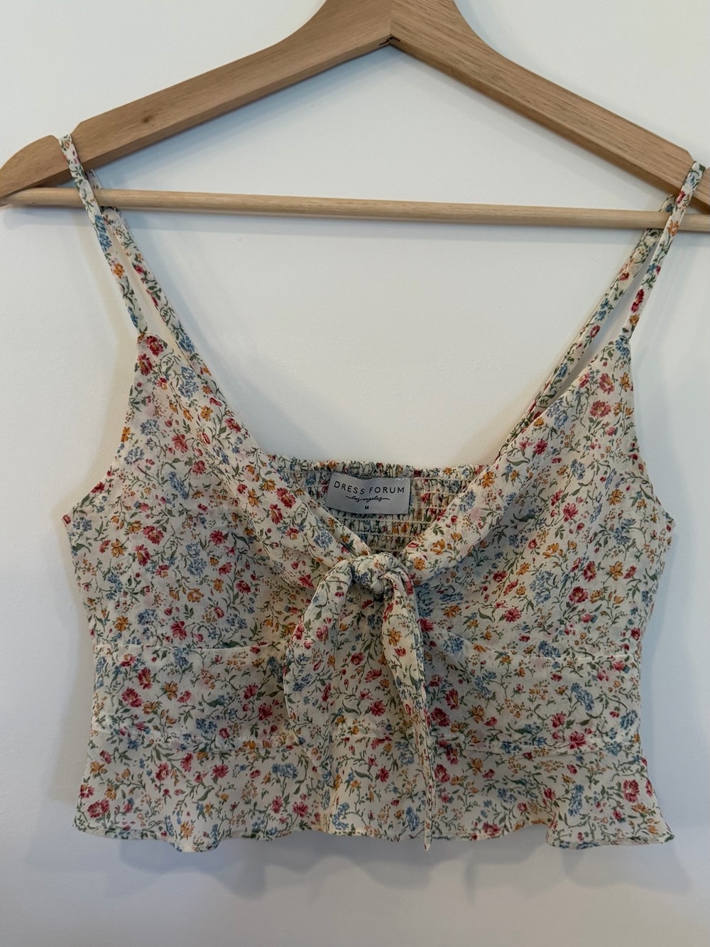 Dress Forum Cream Floral Tie-Front Crop Cami